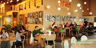 Piraye Lounge Pub