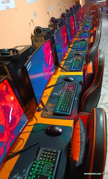 Pulim Internet Cafe-Onlıne&Offlıne Gamer Center-E Spor