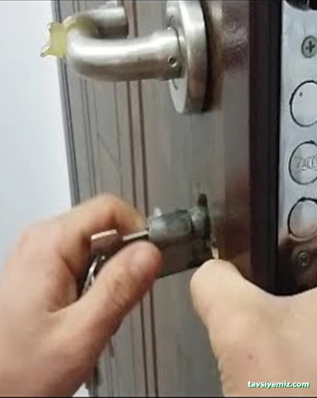 Rizem Anahtarcılık - Oto Anahtar Ve Çilingir Hizmeti Rizem Anahtarcılık - Oto Anahtar Ve Çilingir Hizmeti