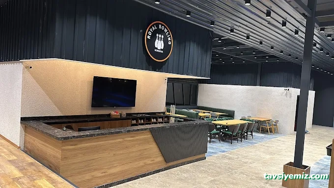 Royal Bowling & Bilardo Royal Bowling & Bilardo