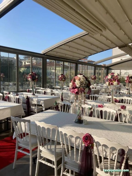 Royal Kına Ve Nişan Salonu Royal Kına Ve Nişan Salonu