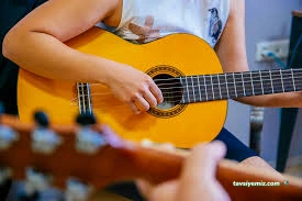 Salt Sanat Akademi (T.c. M.e.b. Onaylı Müzik Kursu) Salt Sanat Akademi (T.c. M.e.b. Onaylı Müzik Kursu)