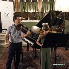 Salt Sanat Akademi (T.c. M.e.b. Onaylı Müzik Kursu) Salt Sanat Akademi (T.c. M.e.b. Onaylı Müzik Kursu)