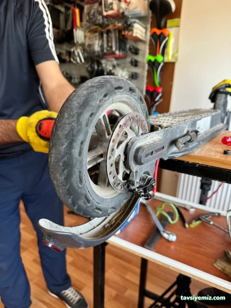 Scooter Tamircisi Ve Lastik Servisi Ankara Xiaomi Onvo Scooter Tamircisi Ve Lastik Servisi Ankara Xiaomi Onvo