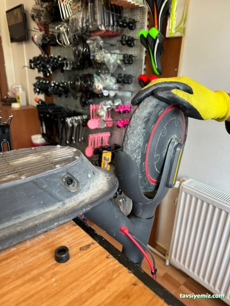 Scooter Tamircisi Ve Lastik Servisi Ankara Xiaomi Onvo Scooter Tamircisi Ve Lastik Servisi Ankara Xiaomi Onvo