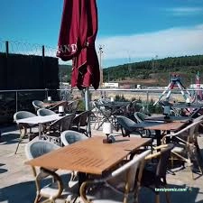 Serander Lounge