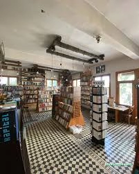 Serüven Kitap&Cafe Serüven Kitap&Cafe