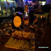 Sis Pub & Bistro Sis Pub & Bistro
