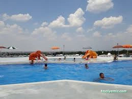 Sivaslı Aquapark Yüzme Havuzu Sivaslı Aquapark Yüzme Havuzu
