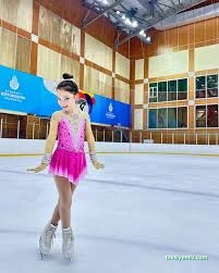 Smile İce Spor Kulübü Buz Pateni Smile İce Spor Kulübü Buz Pateni