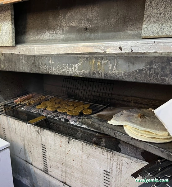 Şükrü Usta Dürüm Şükrü Usta Dürüm