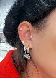 Takınak Takı Eskişehir Kulak Delimi Piercing Takınak Takı Eskişehir Kulak Delimi Piercing