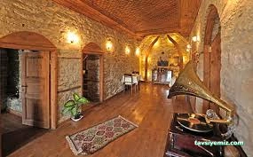 Taşev Restaurant/ Sanat Ve Şarap Evi Taşev Restaurant/ Sanat Ve Şarap Evi