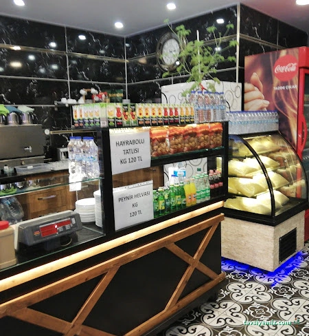 Tatlıcı İzzet