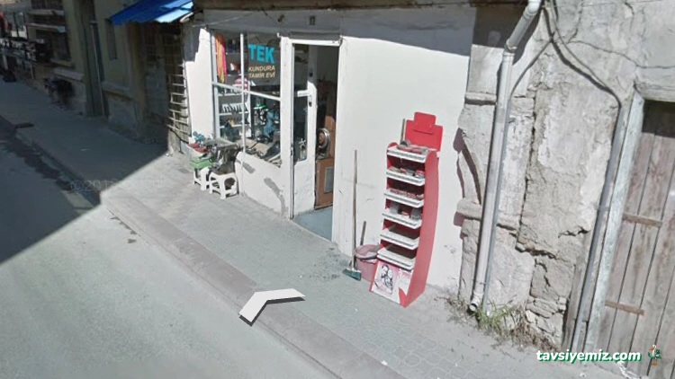 Tek Kundura Tamir Evi (Ayakkabı Hastanesi) Tek Kundura Tamir Evi (Ayakkabı Hastanesi)