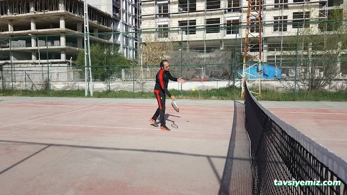 Tenis Kortu Van Tenis Kortu Van
