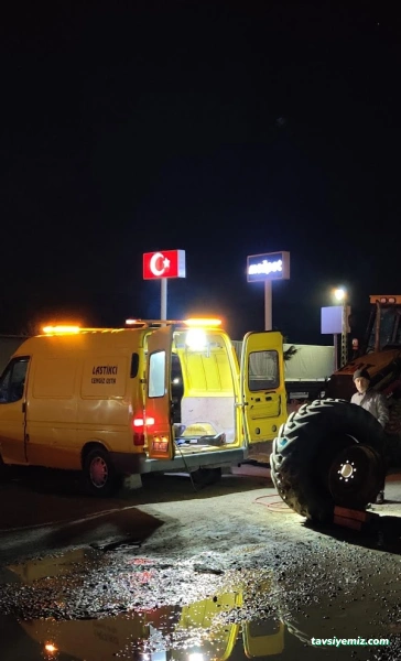 Tır Lastik Yol Yardım Cengiz Oto Lastik Tır Lastik Yol Yardım Cengiz Oto Lastik
