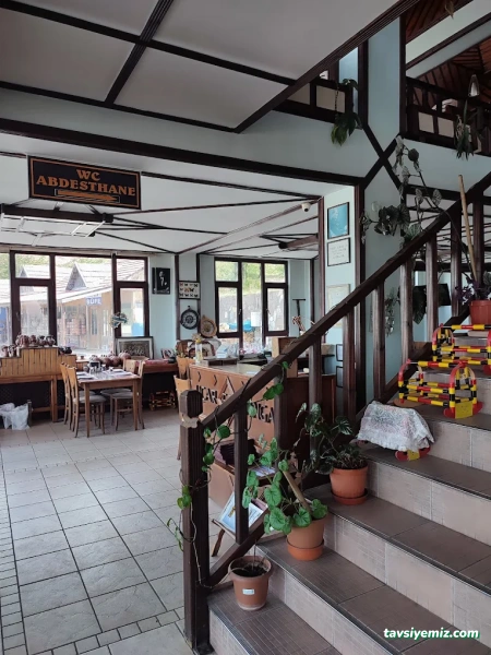 Uçar Et Mangal Uçar Et Mangal