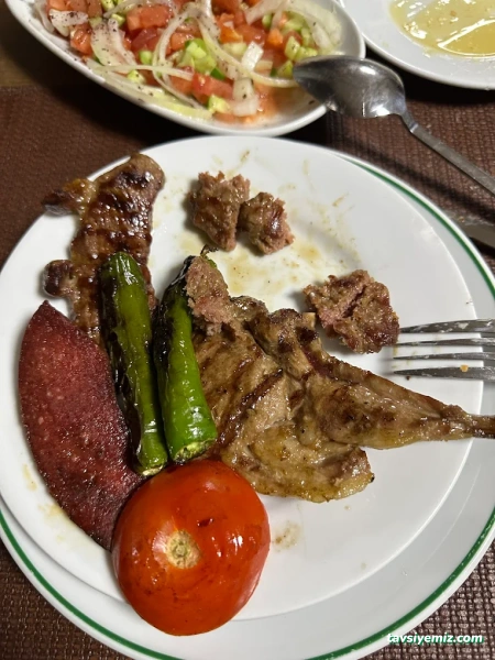 Uçar Et Mangal Uçar Et Mangal