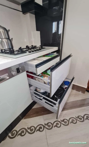 Uysal Mobilya Mutfak Dolabı Hilton Banyo Portmanto Gardolap Dolap Balıkesir Marangoz Uysal Mobilya Mutfak Dolabı Hilton Banyo Portmanto Gardolap Dolap Balıkesir Marangoz