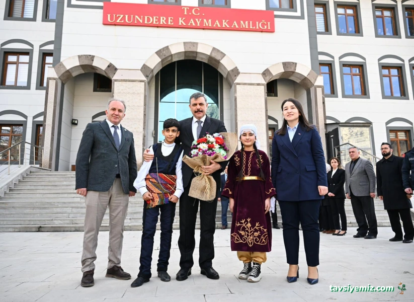 Uzundere Kaymakamlığı Uzundere Kaymakamlığı