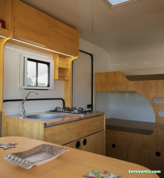 Vagon Karavan Vagon Karavan