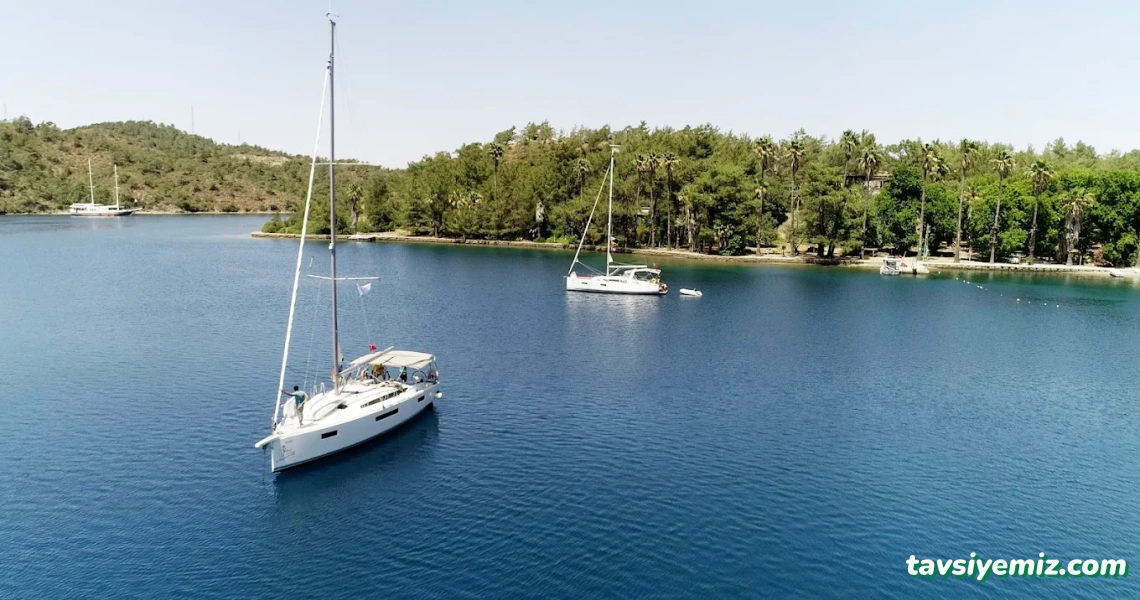 Yelkenli Yatçılık - Yelkenli Yachting Yelkenli Yatçılık - Yelkenli Yachting