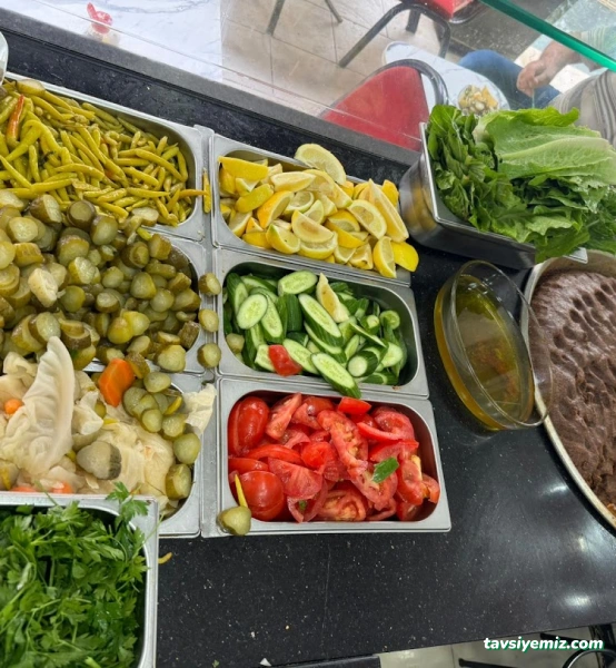 Yeni Nesil Adıyaman Çiğköfte Kenan Usta Yeni Nesil Adıyaman Çiğköfte Kenan Usta