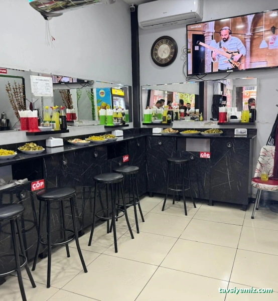 Yeni Nesil Adıyaman Çiğköfte Kenan Usta Yeni Nesil Adıyaman Çiğköfte Kenan Usta