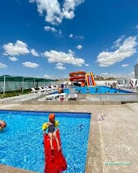Yüzme Havuzu Agua Park Yüzme Havuzu Agua Park