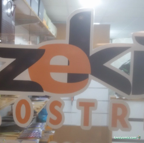 Zeki Lostra Zeki Lostra