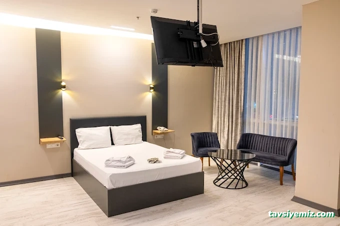 Zoom Hotel