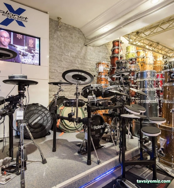 Zuhal Müzik Showroom Zuhal Müzik Showroom